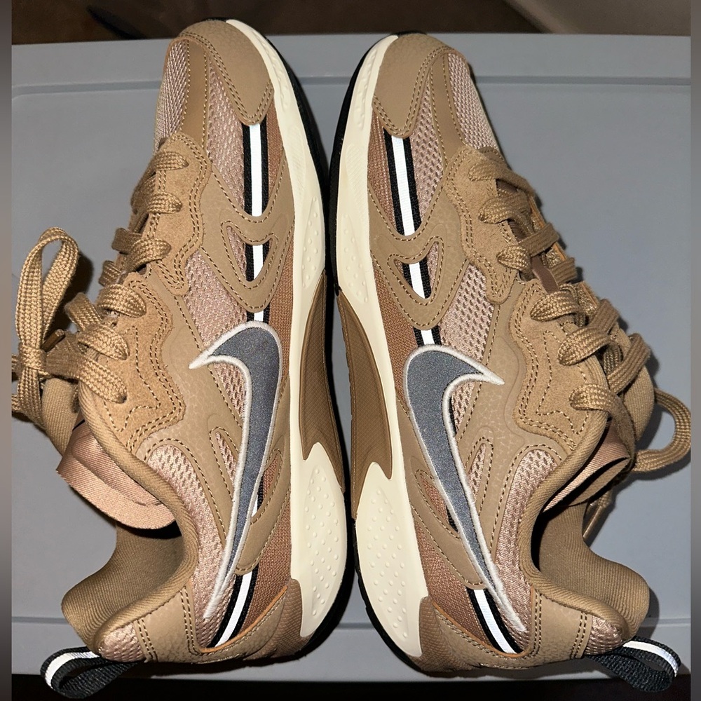 Nike JAM Electric Break Dancing Beige and Black Sneaker